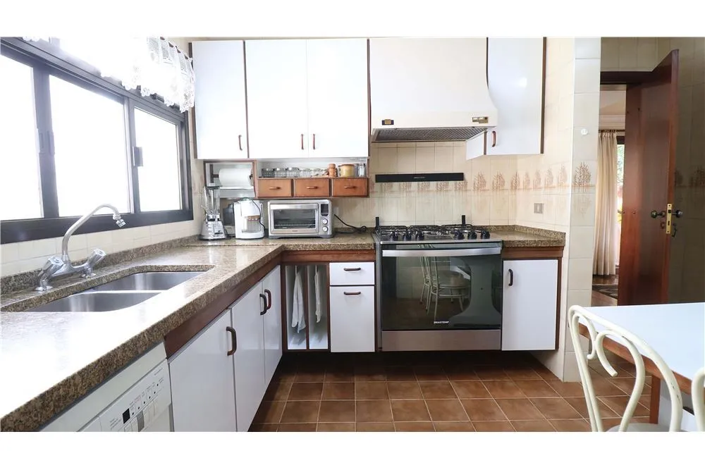 Apartamento, 4 quartos, 200 m² - Foto 12