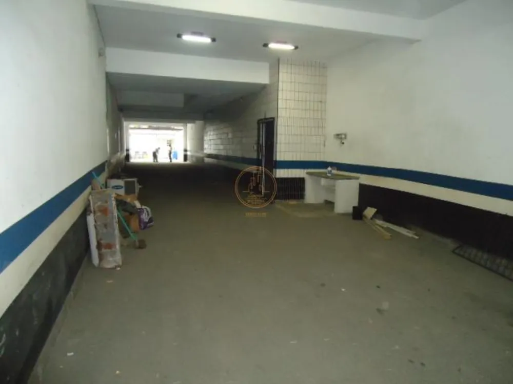 Loja-Salão, 297 m² - Foto 1