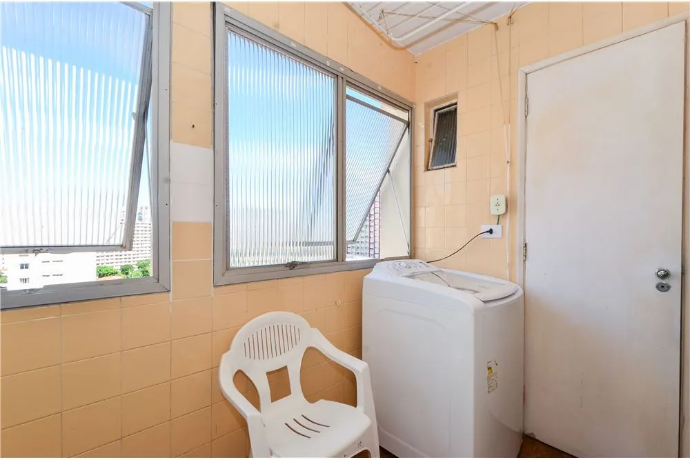 Apartamento, 3 quartos, 115 m² - Foto 2