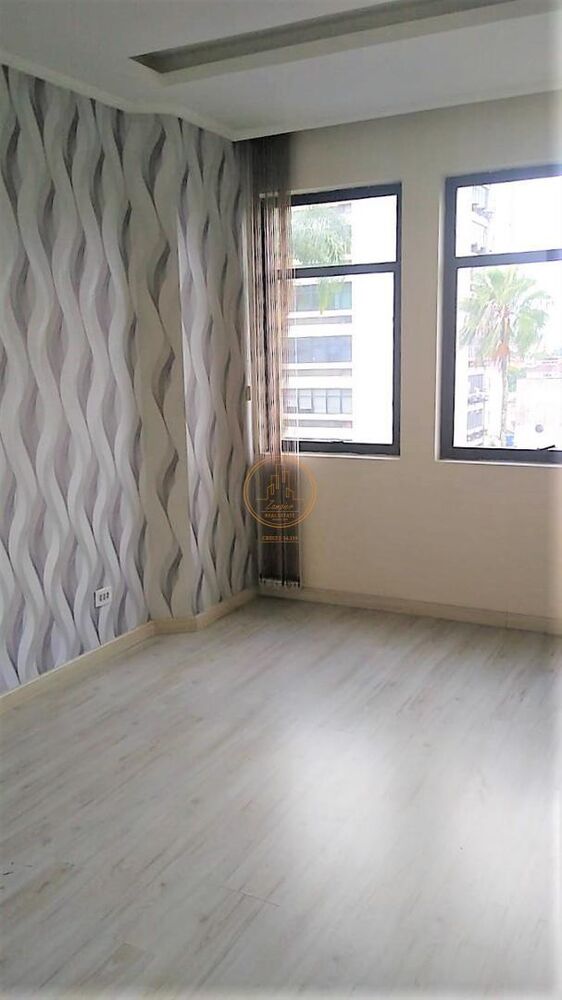 Loja-Salão, 57 m² - Foto 1