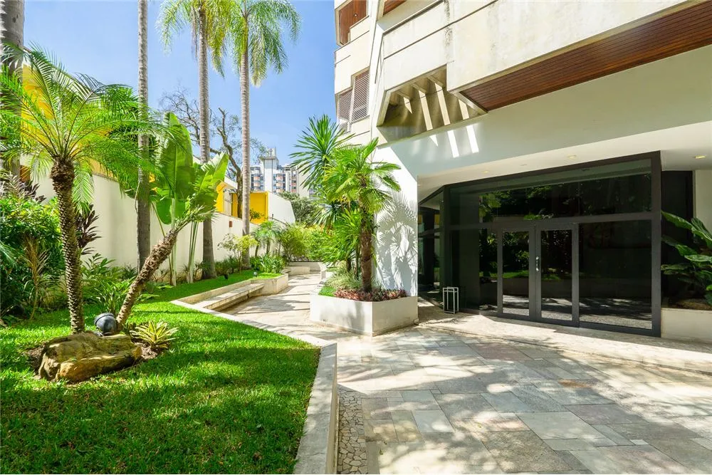 Apartamento, 3 quartos, 200 m² - Foto 1
