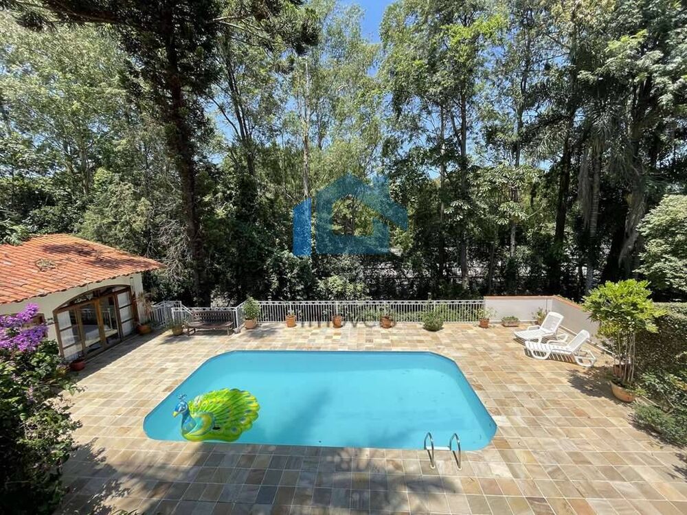 Casa de Condomínio à venda com 4 quartos, 542m² - Foto 3