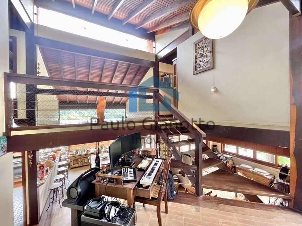 Casa de Condomínio à venda com 3 quartos, 282m² - Foto 3