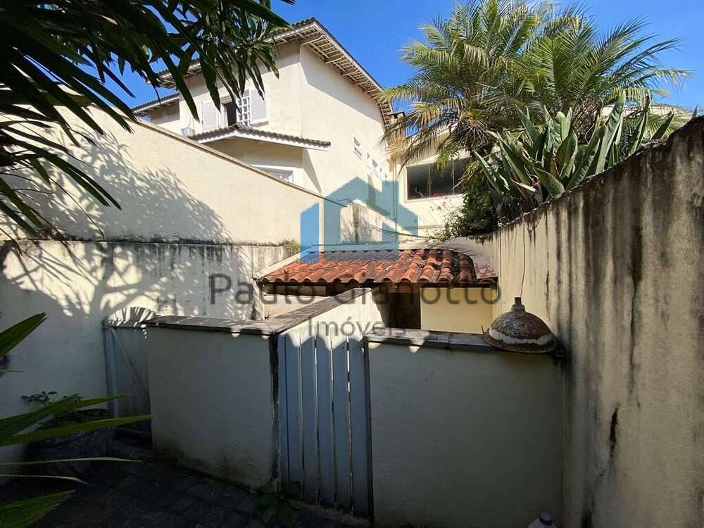 Casa de Condomínio à venda com 4 quartos, 408m² - Foto 33