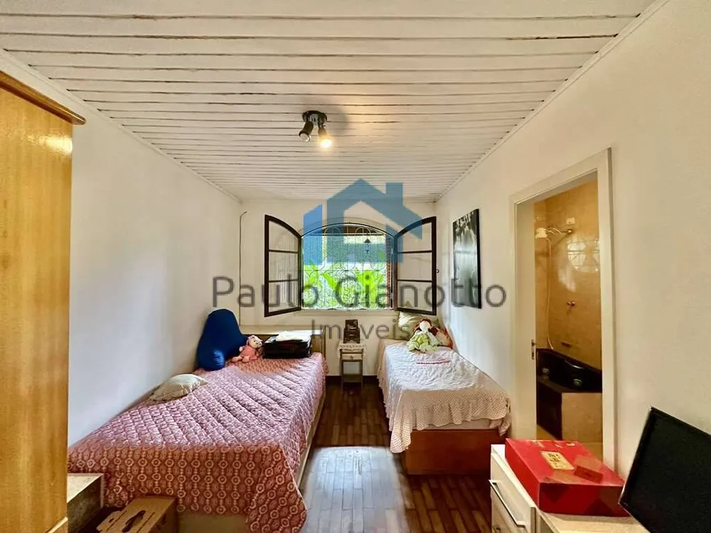 Casa, 3 quartos, 233 m² - Foto 4