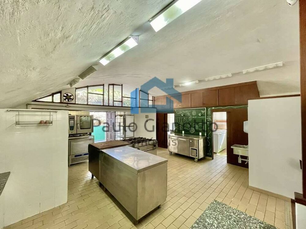 Casa, 4 quartos, 253 m² - Foto 28