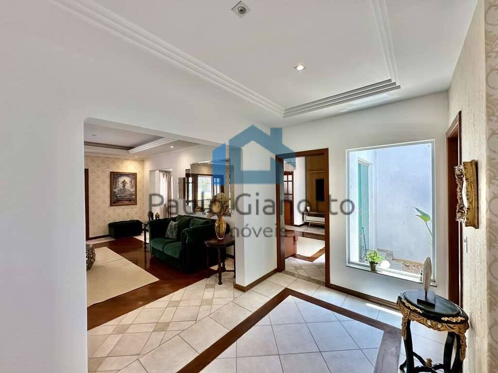 Casa de Condomínio à venda com 5 quartos, 725m² - Foto 3