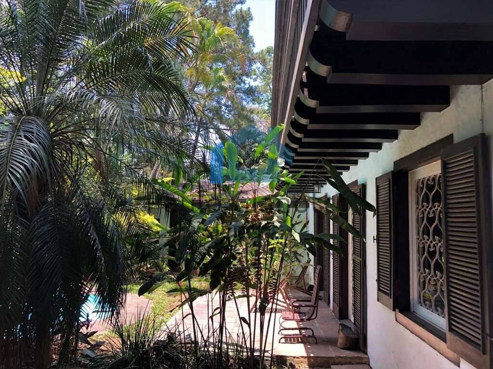 Casa de Condomínio à venda e aluguel com 3 quartos, 698m² - Foto 3