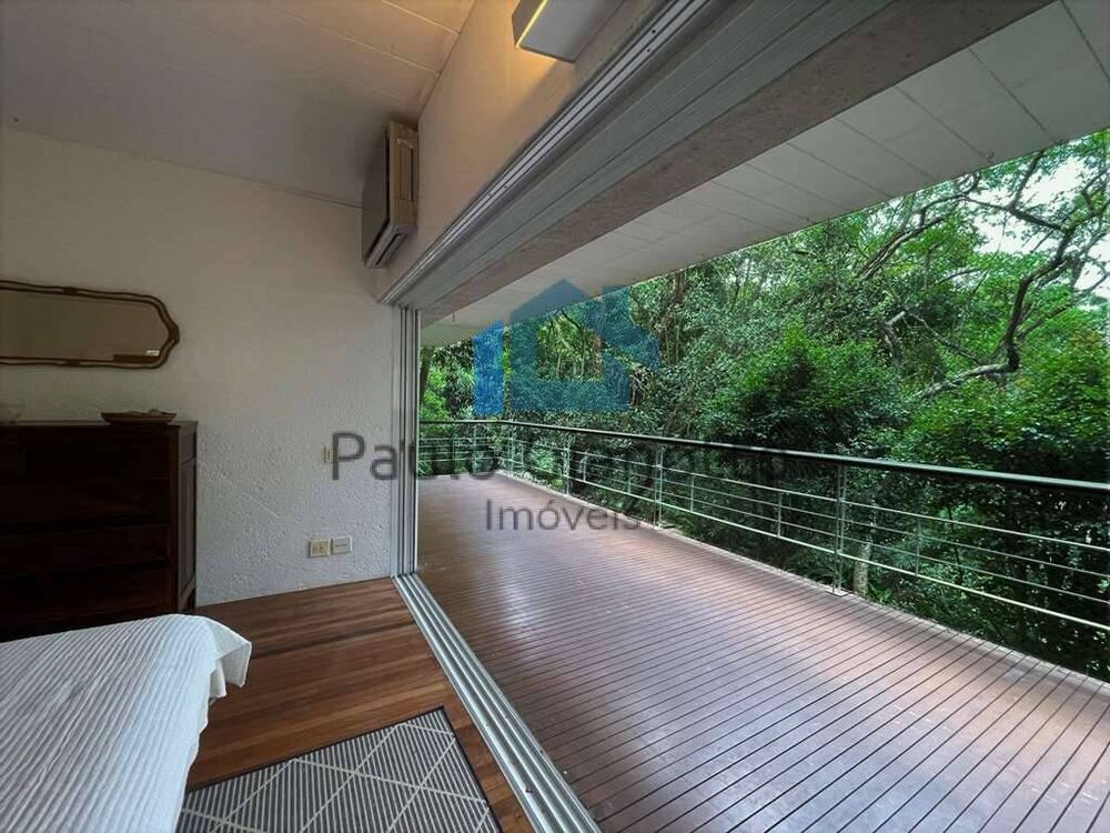 Casa de Condomínio à venda com 3 quartos, 380m² - Foto 14
