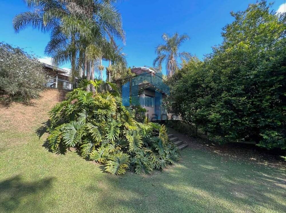 Casa de Condomínio à venda com 5 quartos, 382m² - Foto 32