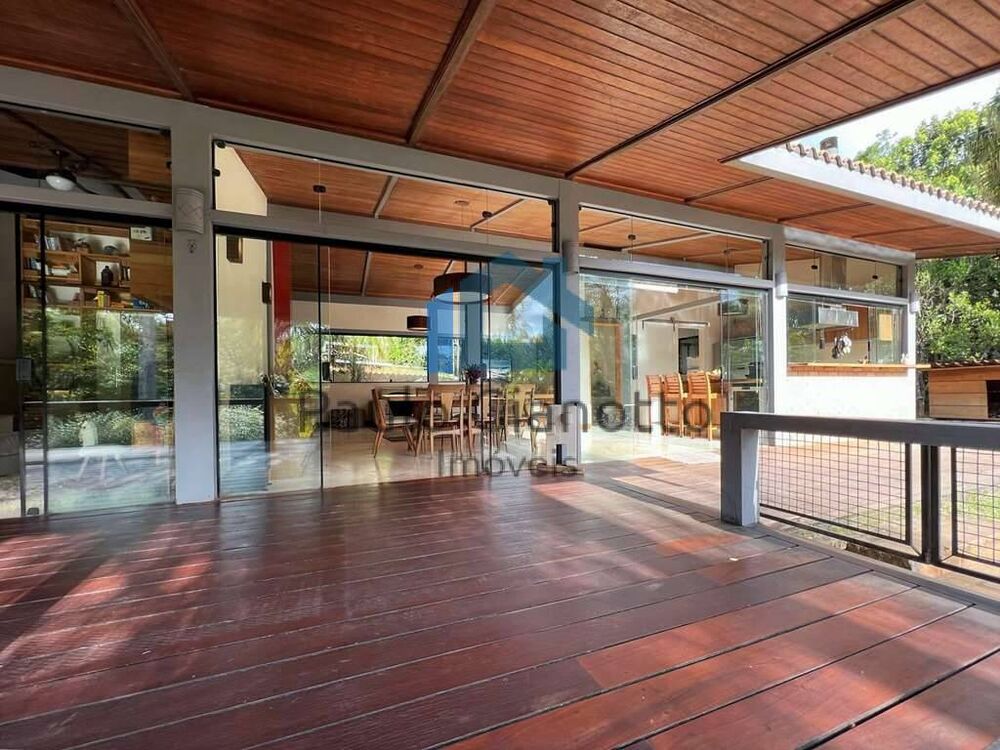 Casa de Condomínio à venda com 5 quartos, 382m² - Foto 19