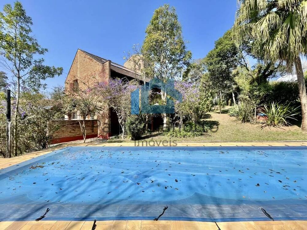 Casa de Condomínio à venda com 3 quartos, 450m² - Foto 2