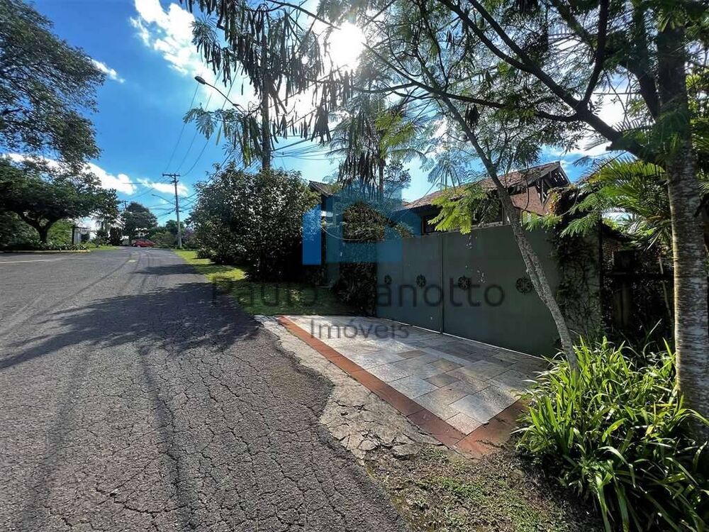 Casa à venda com 5 quartos, 1333m² - Foto 36