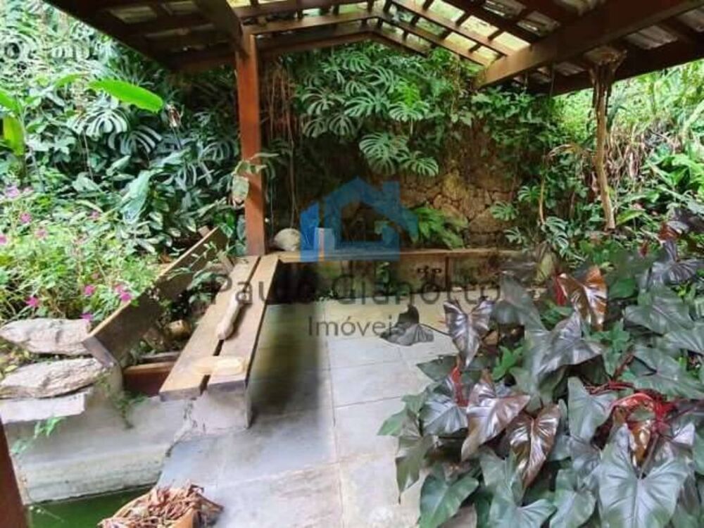 Casa de Condomínio à venda com 4 quartos, 417m² - Foto 4