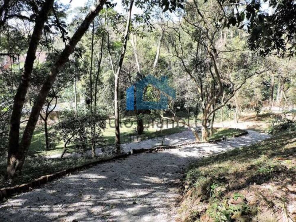 Casa de Condomínio à venda e aluguel com 6 quartos, 550m² - Foto 18