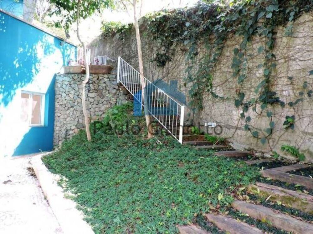 Casa de Condomínio à venda e aluguel com 6 quartos, 550m² - Foto 31