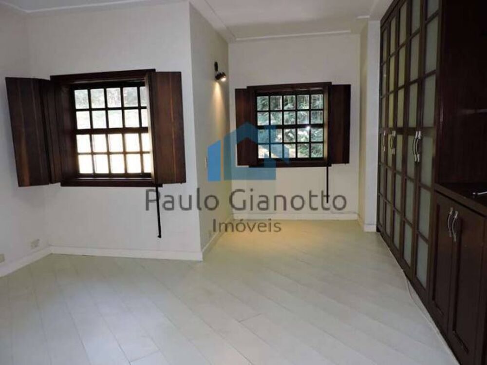 Casa de Condomínio à venda e aluguel com 6 quartos, 550m² - Foto 17