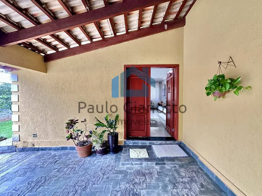 Casa, 3 quartos, 280 m² - Foto 2