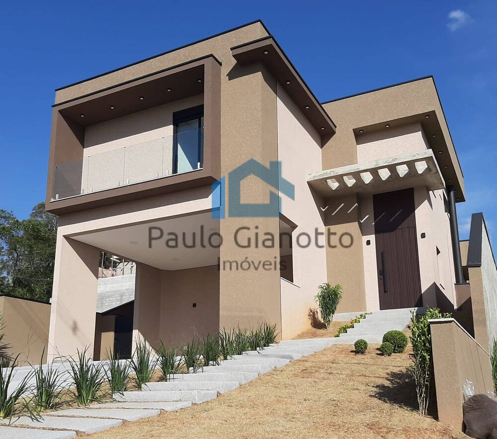 Casa de Condomínio à venda com 4 quartos, 258m² - Foto 1