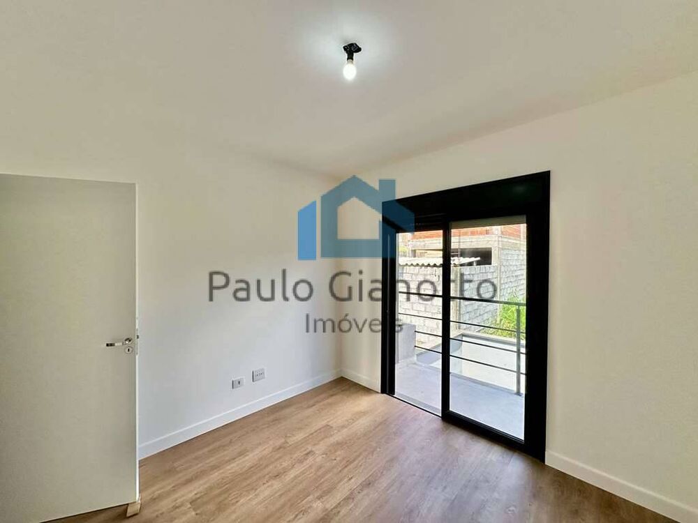 Casa de Condomínio à venda com 3 quartos, 137m² - Foto 2