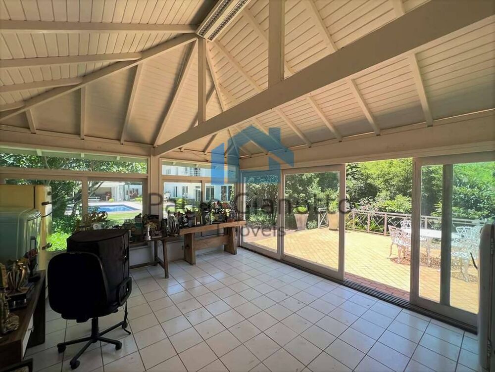 Casa de Condomínio à venda e aluguel com 4 quartos, 541m² - Foto 35
