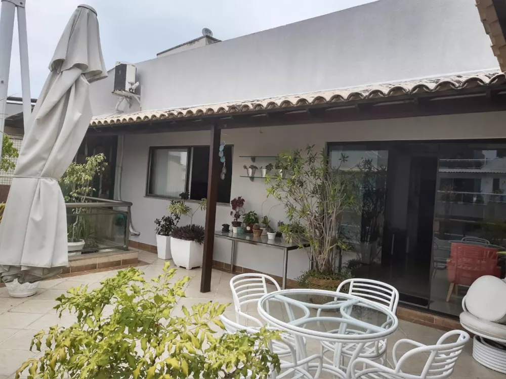 Cobertura, 3 quartos, 221 m² - Foto 4