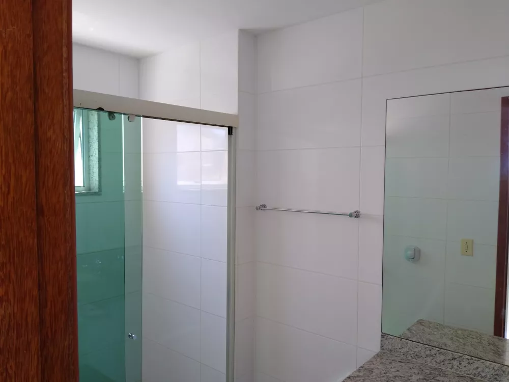 Casa, 4 quartos, 175 m² - Foto 2