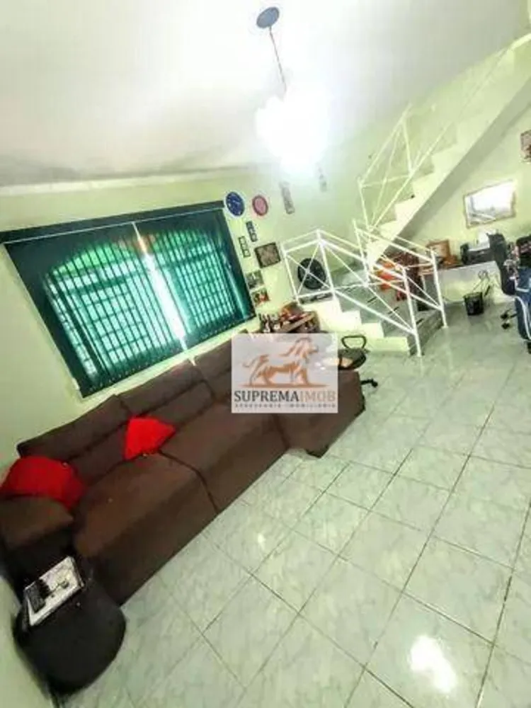 Casa, 3 quartos, 204 m² - Foto 2