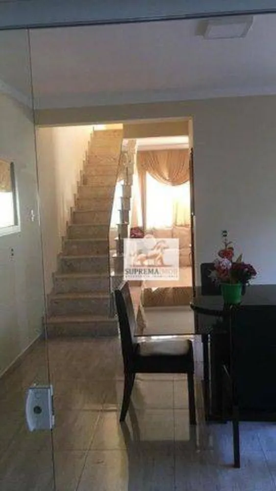 Casa, 3 quartos, 192 m² - Foto 3