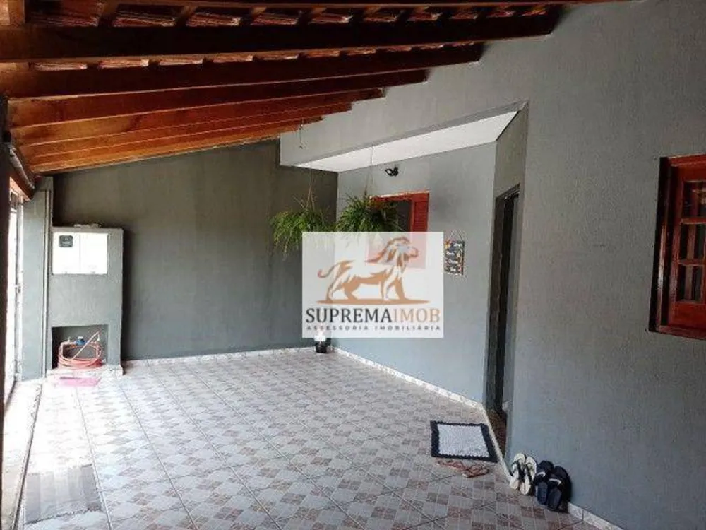 Casa, 4 quartos, 200 m² - Foto 1