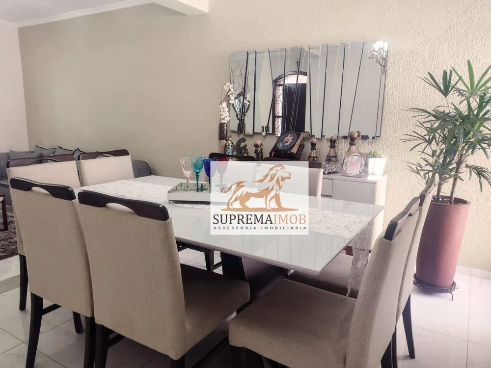 Casa, 3 quartos, 253 m² - Foto 4