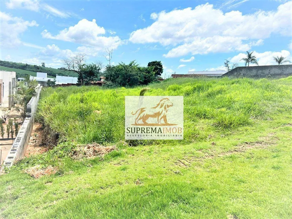 Loteamento e Condomínio, 1000 m² - Foto 1