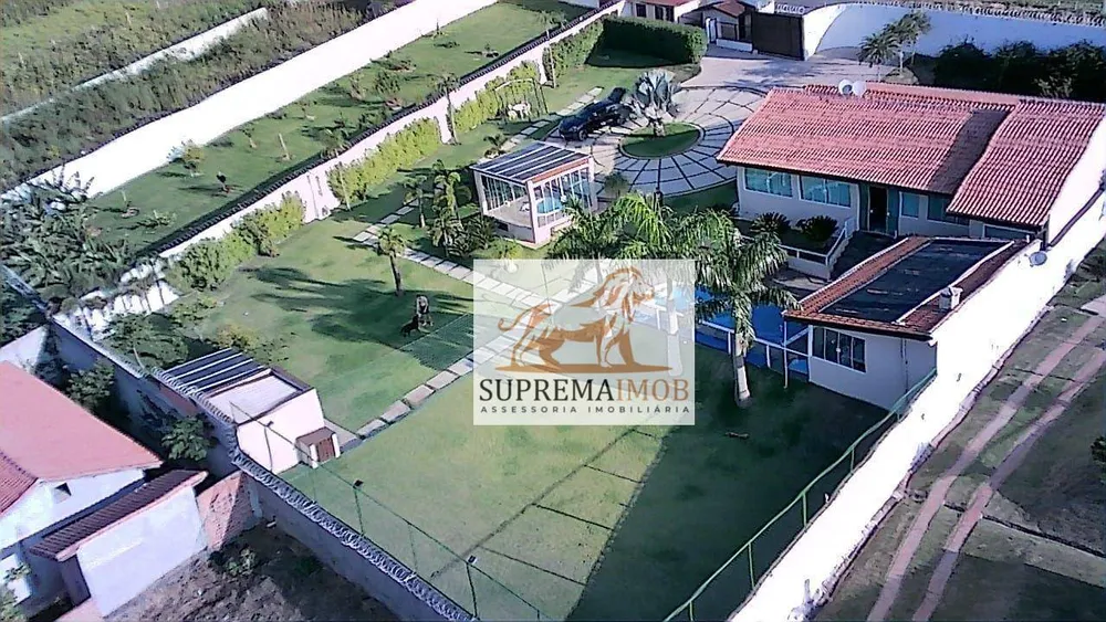 Chácara, 4 quartos, 3000 m² - Foto 1