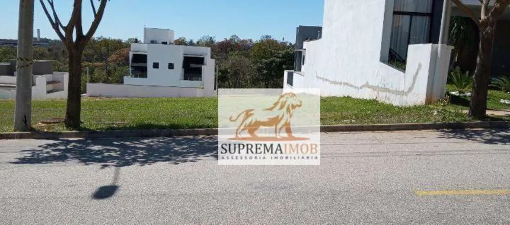Loteamento e Condomínio, 250 m² - Foto 1