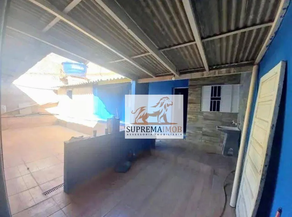 Casa, 4 quartos, 223 m² - Foto 1