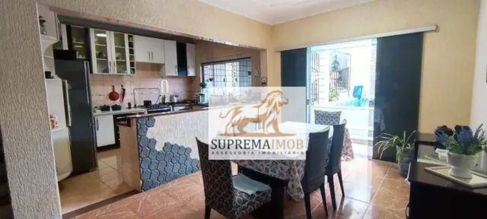 Casa, 4 quartos, 296 m² - Foto 2