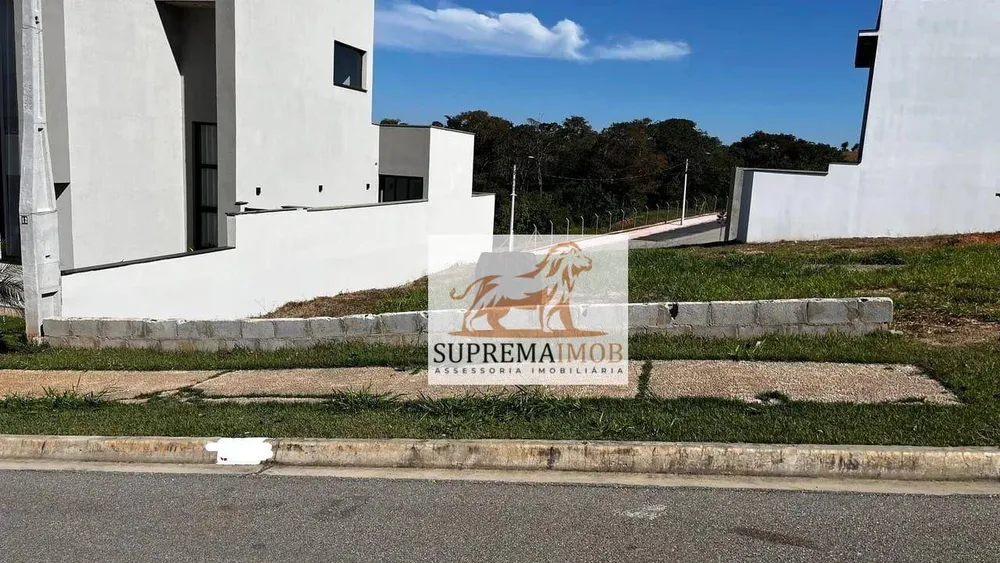 Loteamento e Condomínio, 209 m² - Foto 1