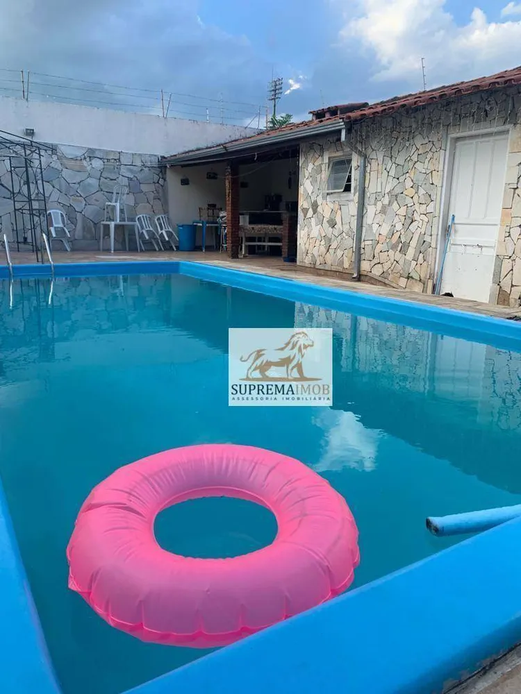 Casa, 7 quartos, 254 m² - Foto 1
