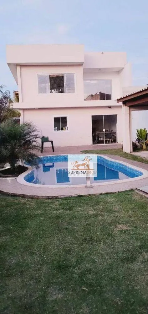 Chácara, 3 quartos, 500 m² - Foto 1