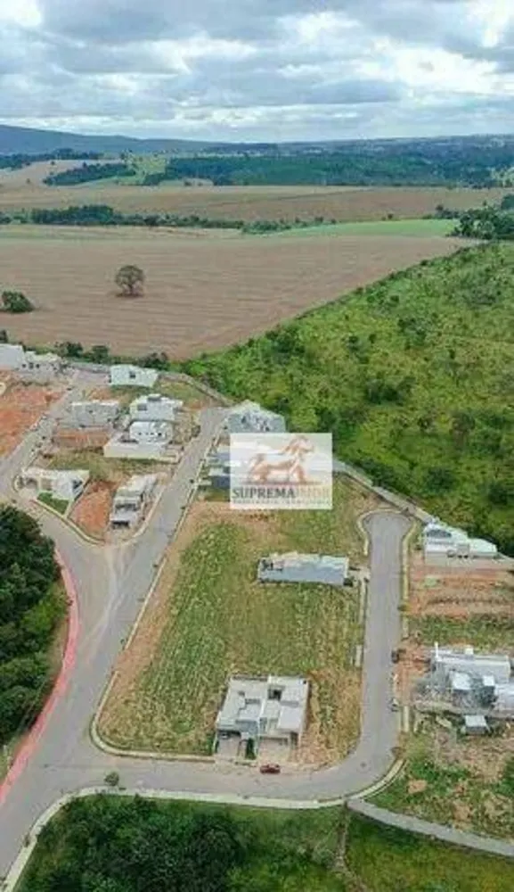 Loteamento e Condomínio, 220 m² - Foto 1