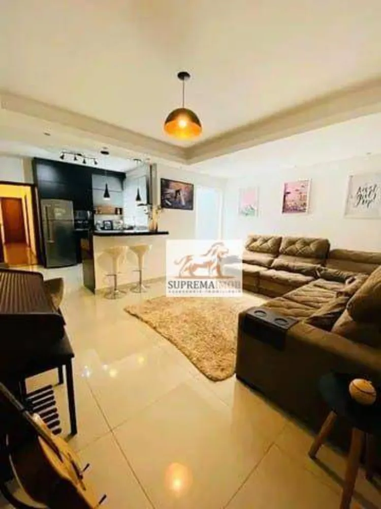 Casa, 3 quartos, 164 m² - Foto 2
