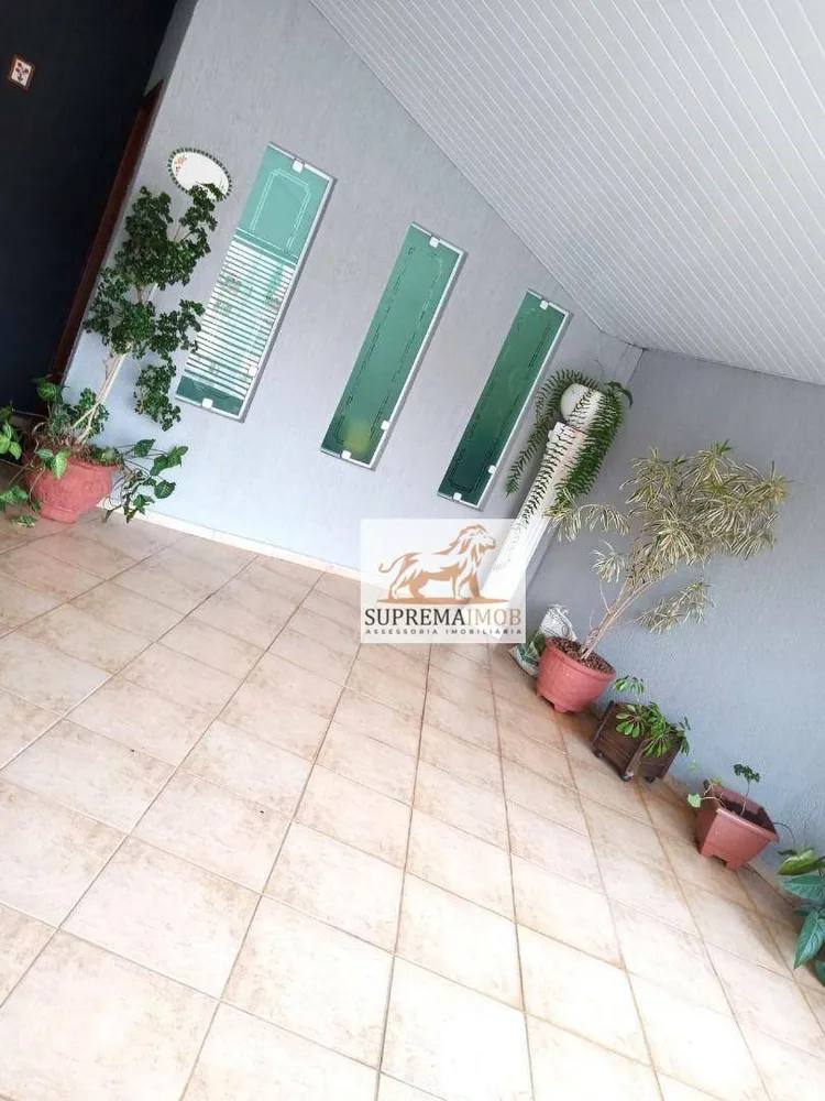 Casa, 3 quartos, 137 m² - Foto 1