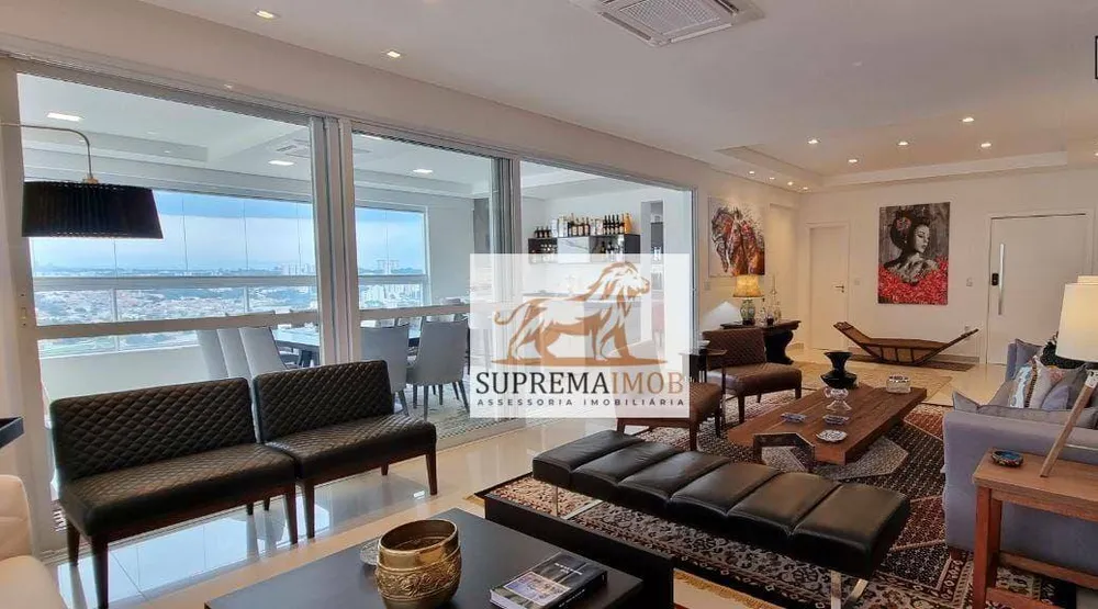Apartamento, 3 quartos, 220 m² - Foto 2