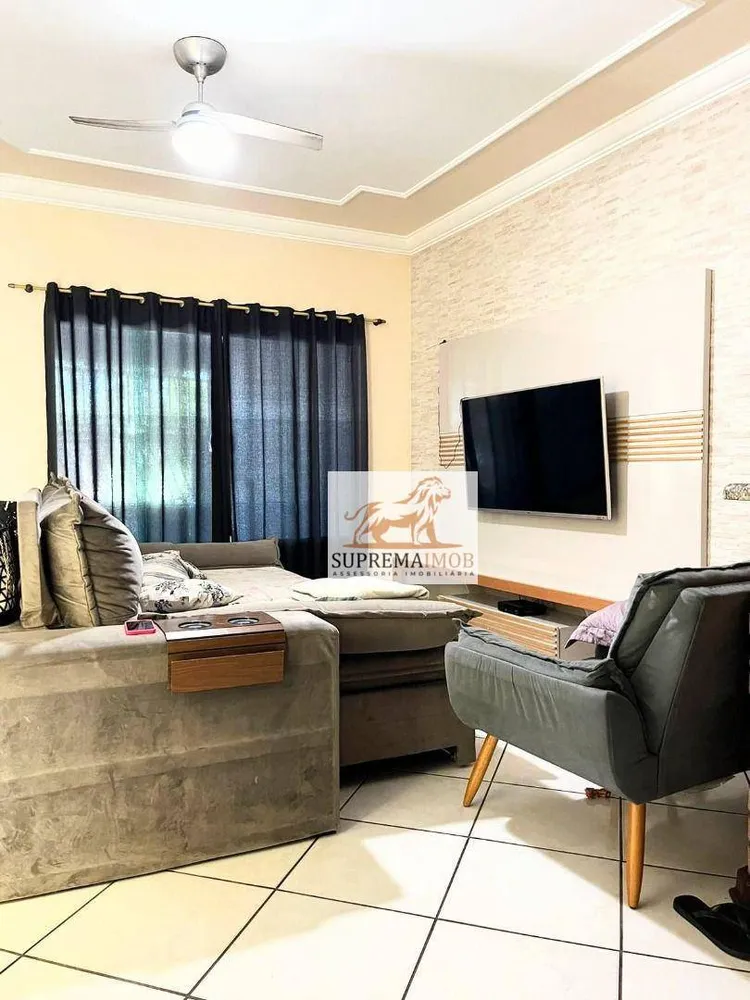 Casa, 3 quartos, 178 m² - Foto 1