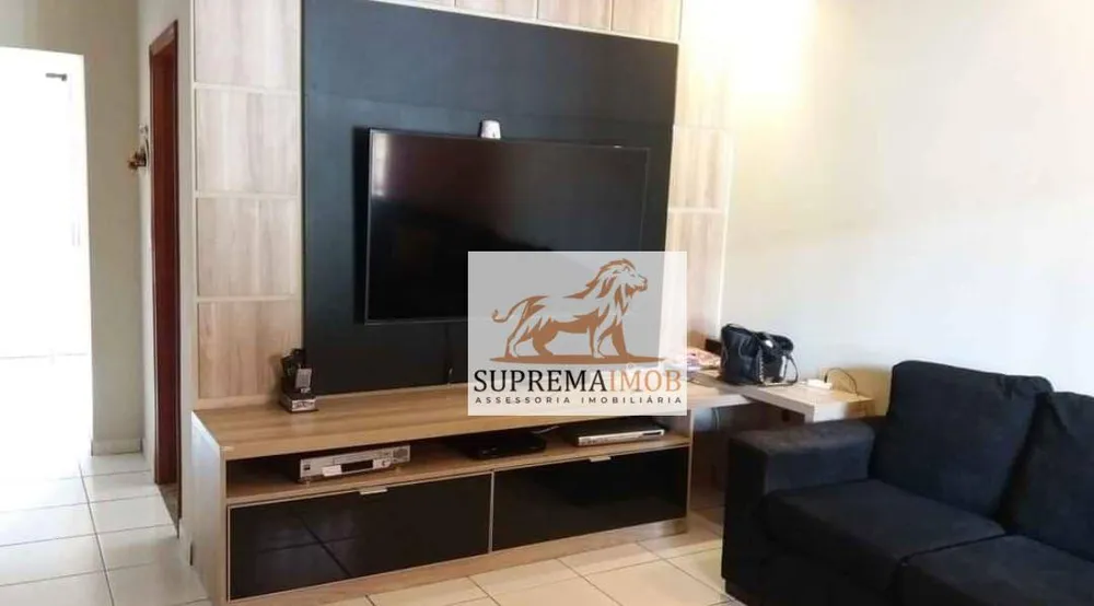Casa, 3 quartos, 270 m² - Foto 4