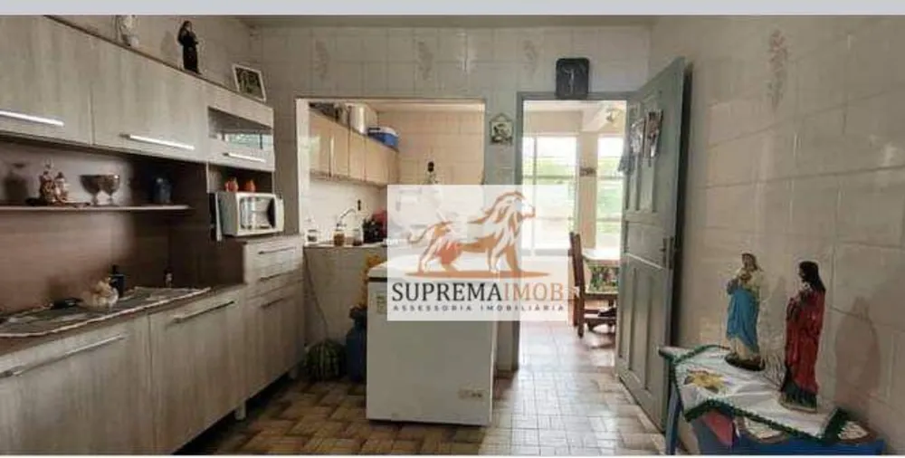 Casa, 3 quartos, 197 m² - Foto 2