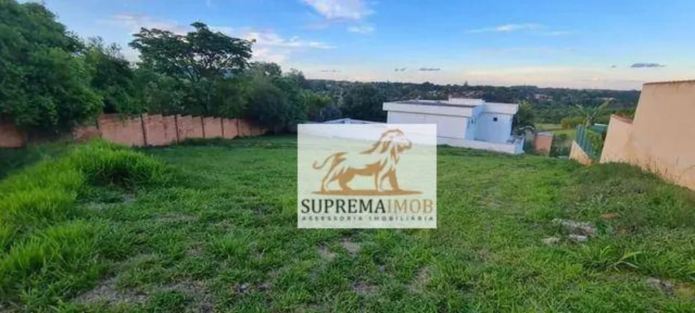 Loteamento e Condomínio, 1104 m² - Foto 1