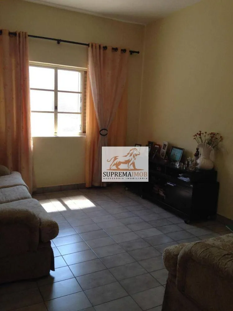 Casa, 2 quartos, 155 m² - Foto 1