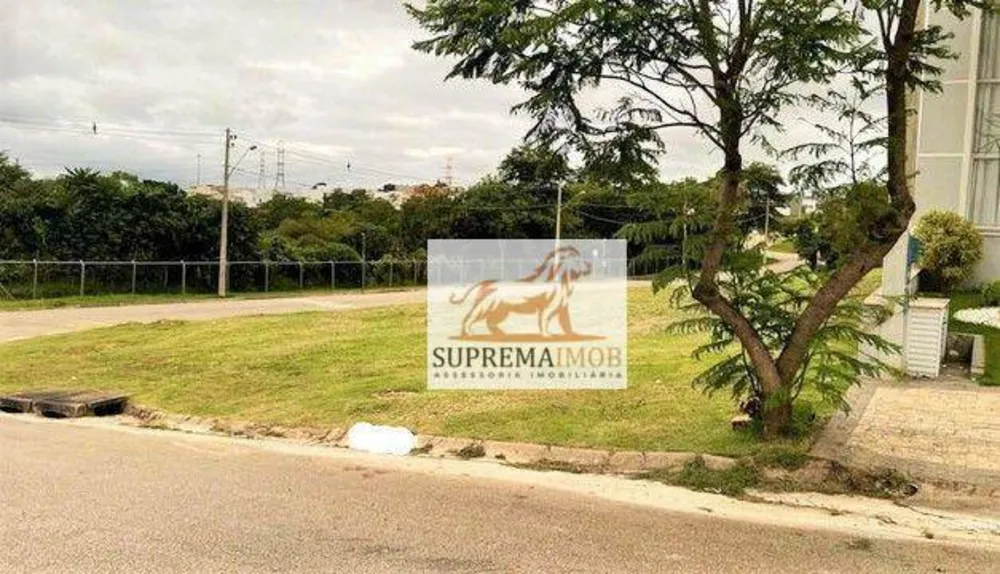 Loteamento e Condomínio, 250 m² - Foto 1