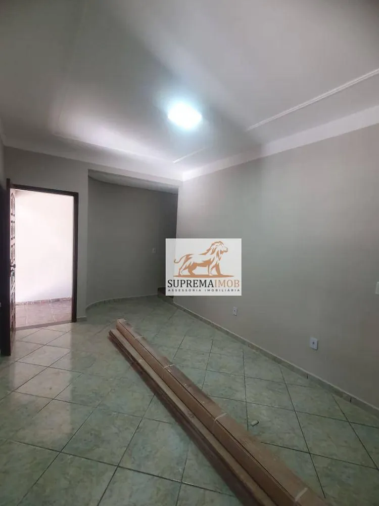 Casa, 4 quartos, 220 m² - Foto 4